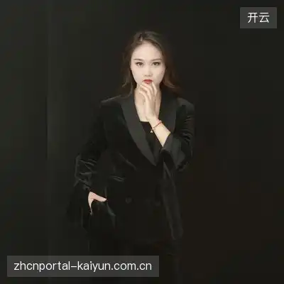 张莉